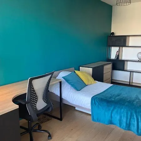 Appart. 100m², 4 Pieces, 2 Salle De Bains, Calme.